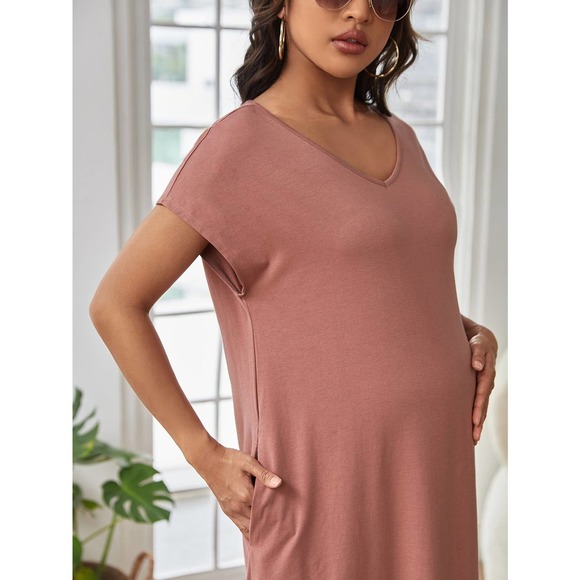 Maternity Batwing Sleeve Hidden Pocket Curved Hem Dress - Picture 7 of 8